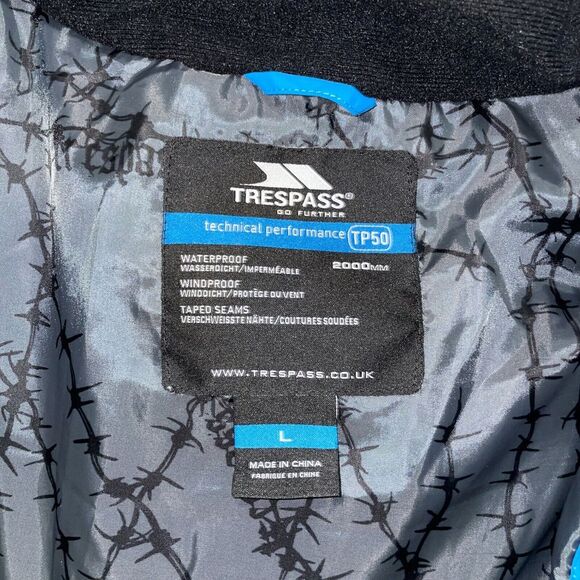 Tresspass TP50 2000mm Heavyweight Warm Waterproof Jacket, Size L  Excellent.‎ - Picture 5 of 9